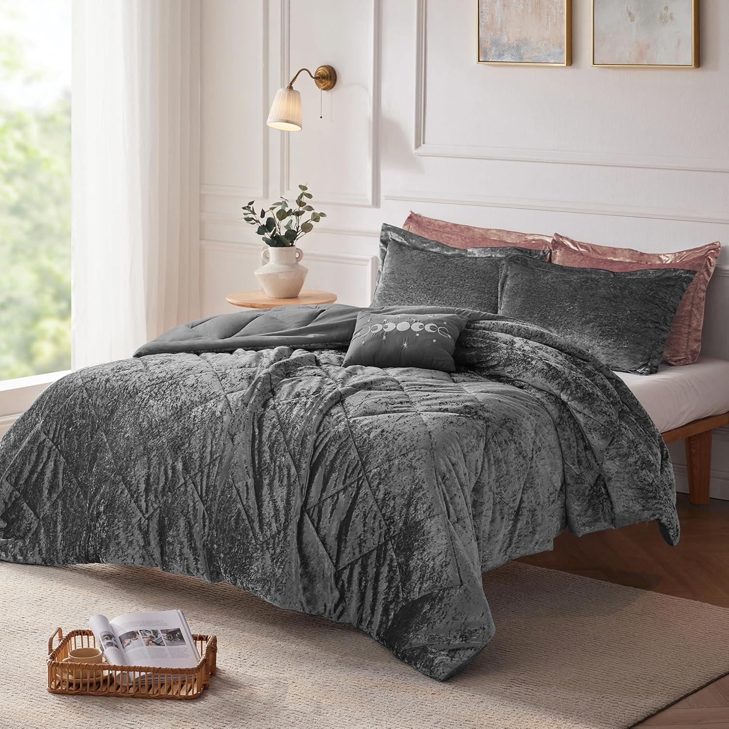 Felicia Crushed Velvet Comforter Set with Throw Pillow