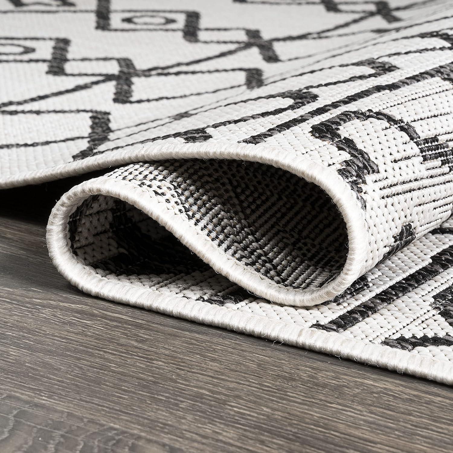 3'x5' Kafel Modern Bohemian Indoor/Outdoor Area Rug, Ivory/Black - JONATHAN Y