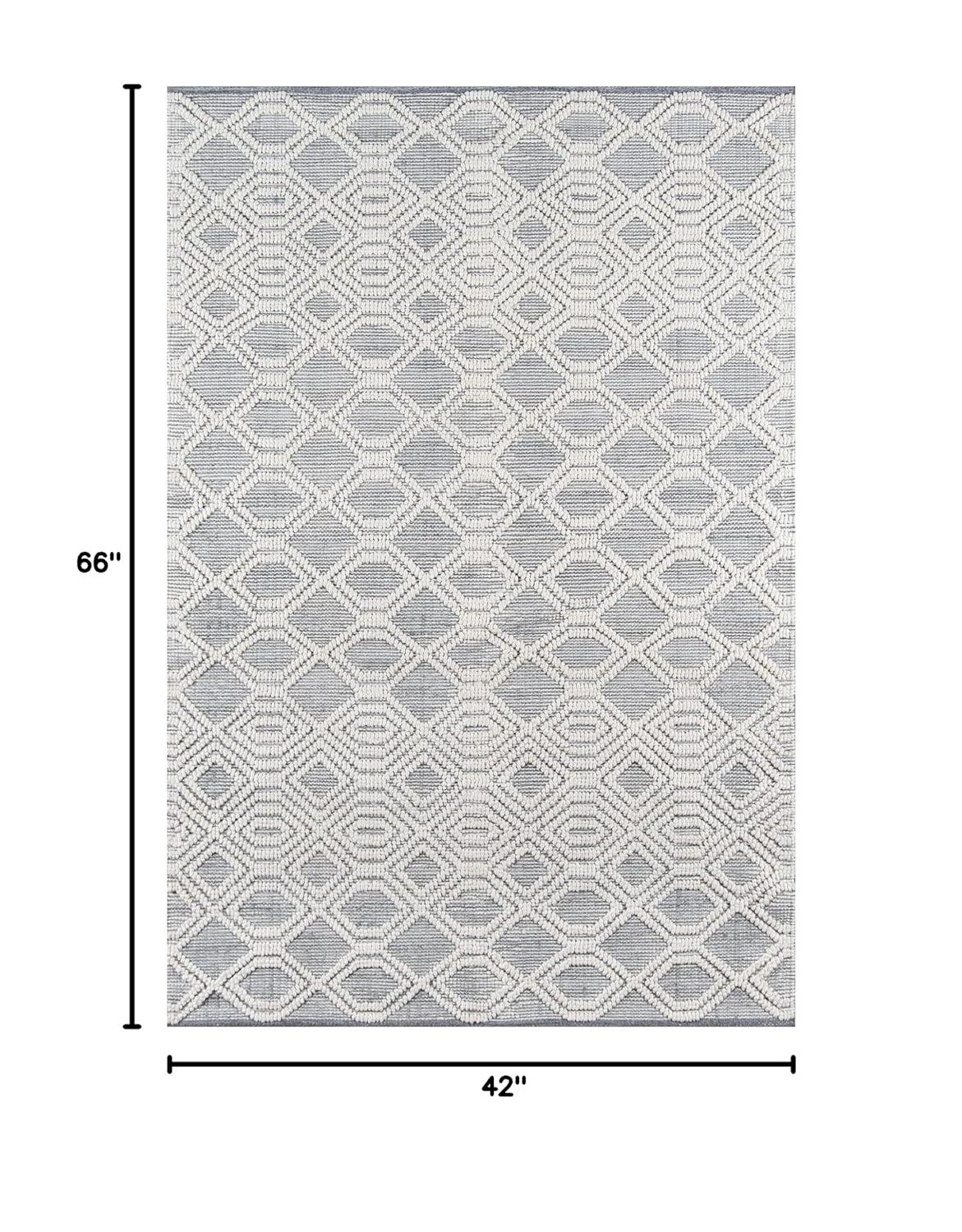 Momeni  Hermosa Hand Woven Area Rug Grey 3'6" X 5'6" 4' x 6' Indoor,Accent,Handmade Rectangle
