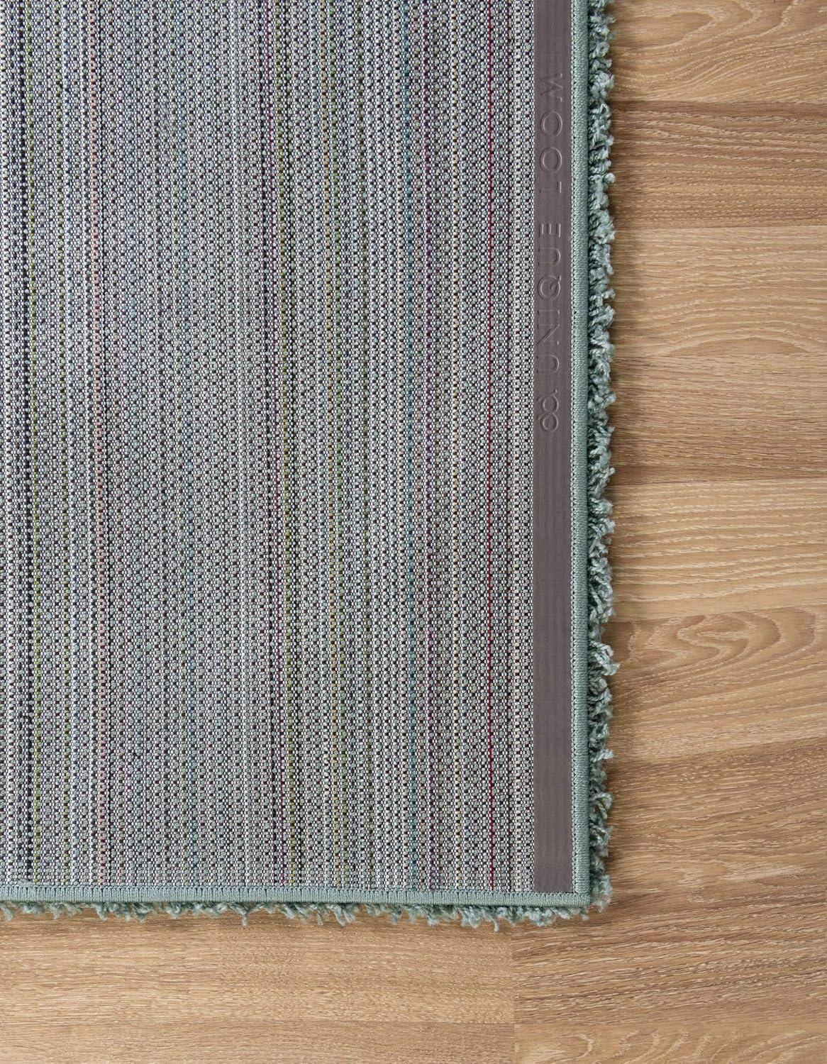Unique Loom 4' 1 x 6' 1 Solid Shag Light Slate Blue Area Rug