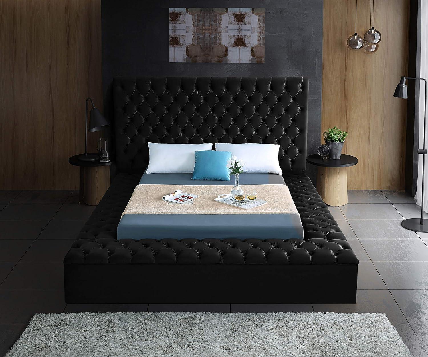 Meridian Furniture Bliss Solid Wood Tufted Velvet Full Bed in Black