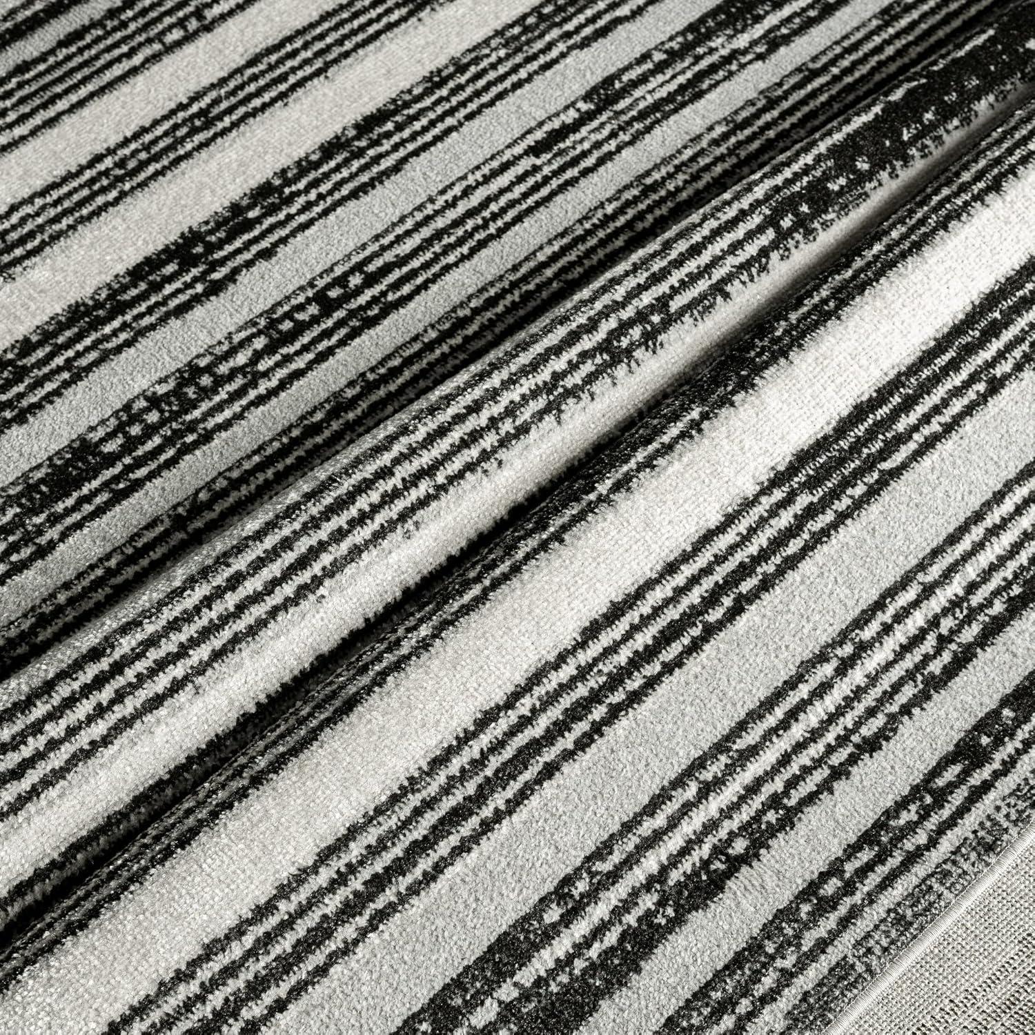 Everwash Treasure Striped Modern Machine Washable Area Rug, Light Grey/Charcoal Grey, 6'6"x9'2"