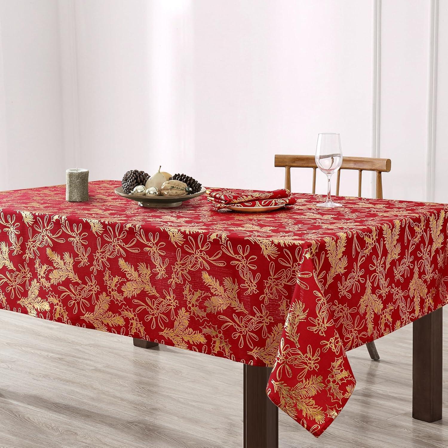 The Holiday Aisle® Kailyne Foil Woodland Holiday Fabric Tablecloth