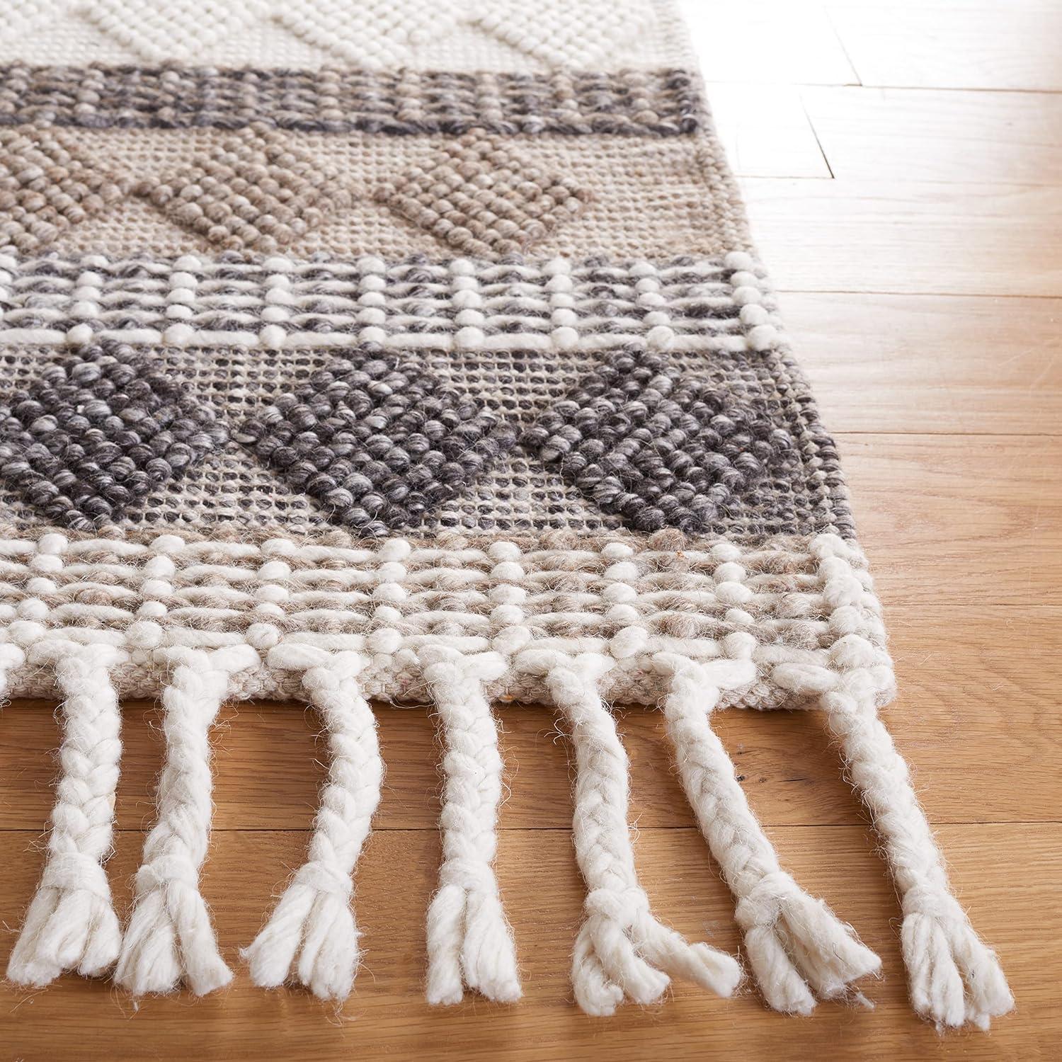 Ivory Braided Wool Artisan Hand-Woven 5' x 8' Rug