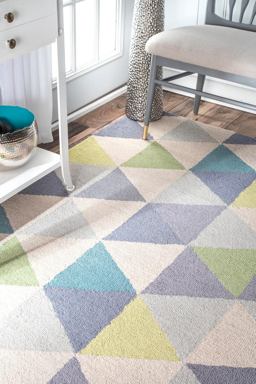 Bianca Triangles Area Rug Blue - nuLOOM