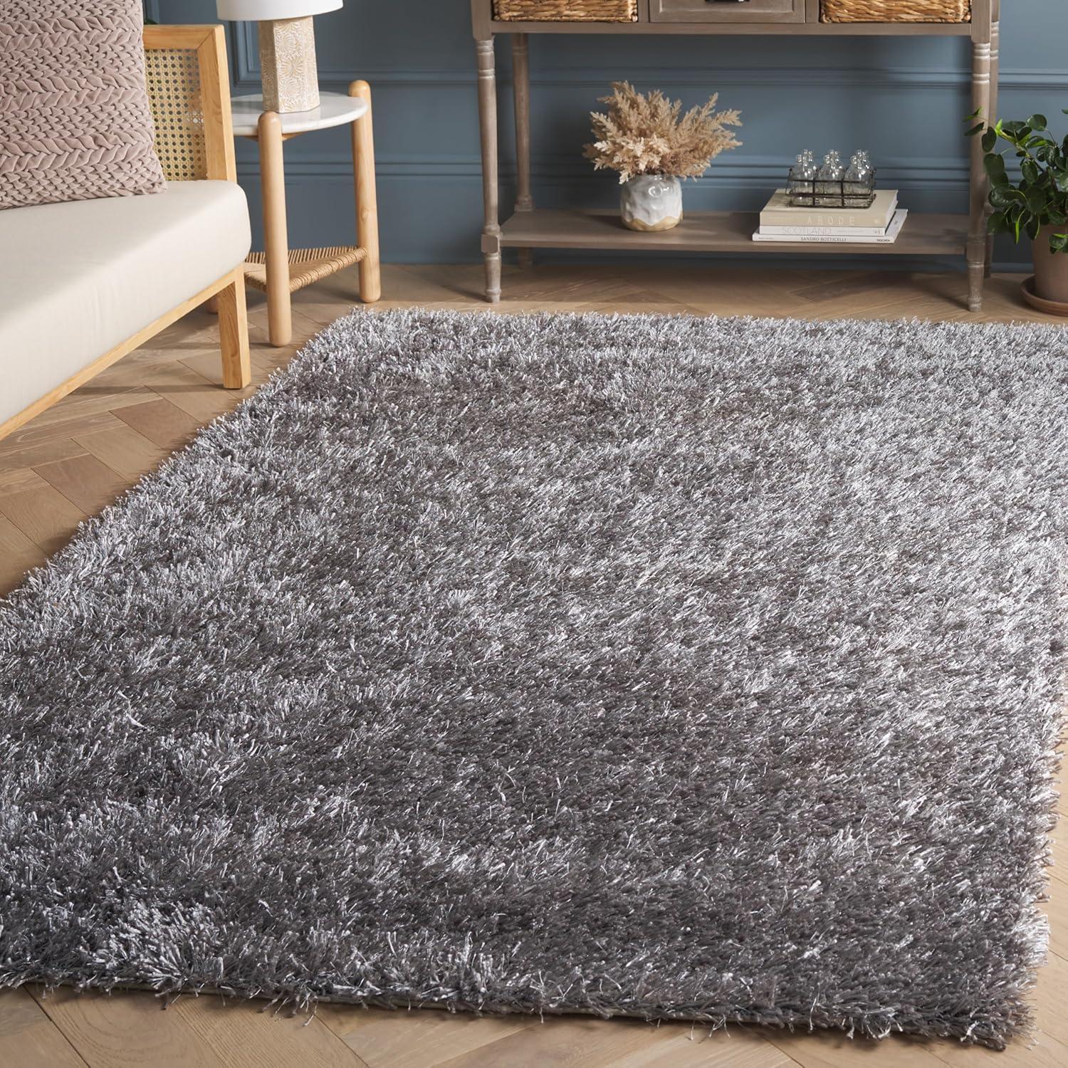 SAFAVIEH New Orleans Darius Solid Polyester Shag Area Rug, Grey, 6' x 9'