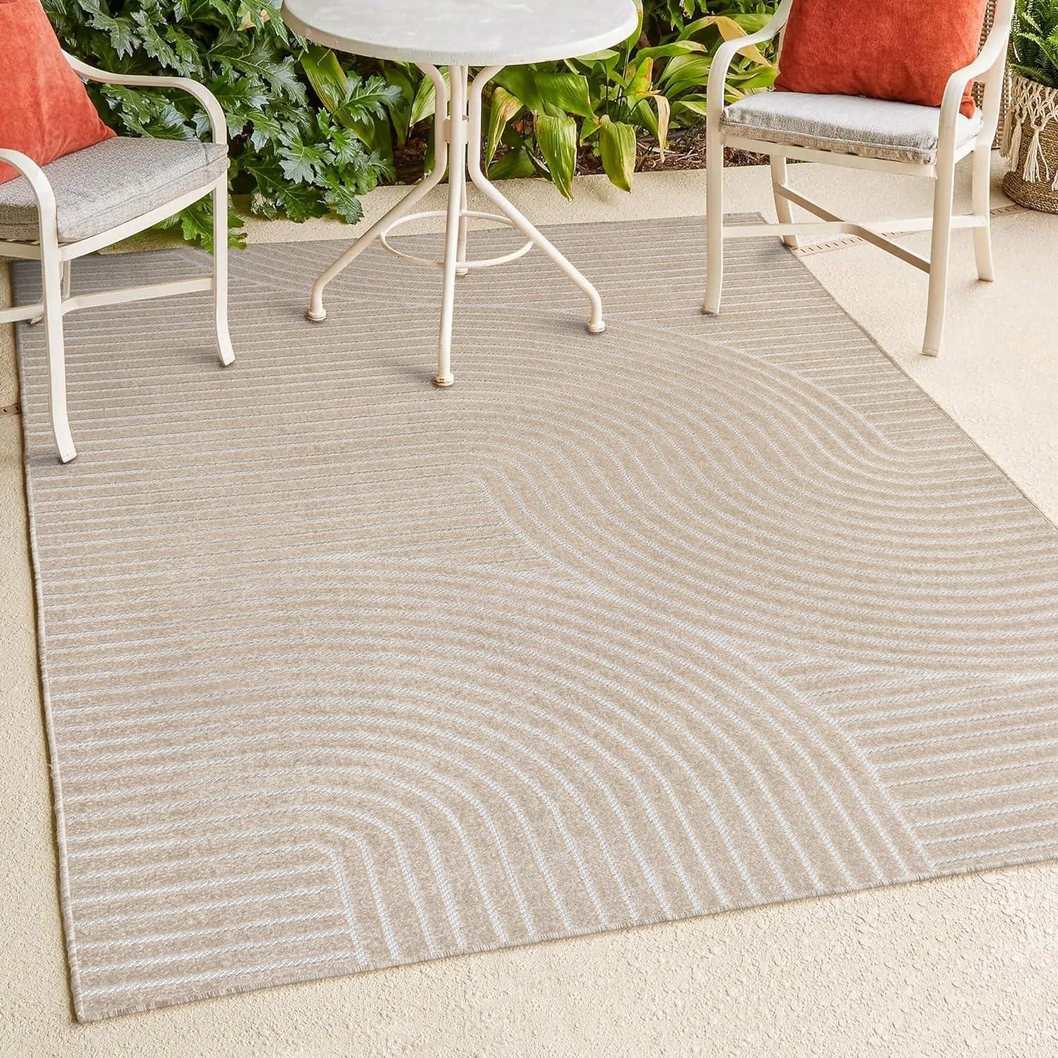 JONATHAN Y Skagen High-Low Minimalist Curve Geometric Indoor/Outdoor Area Rug