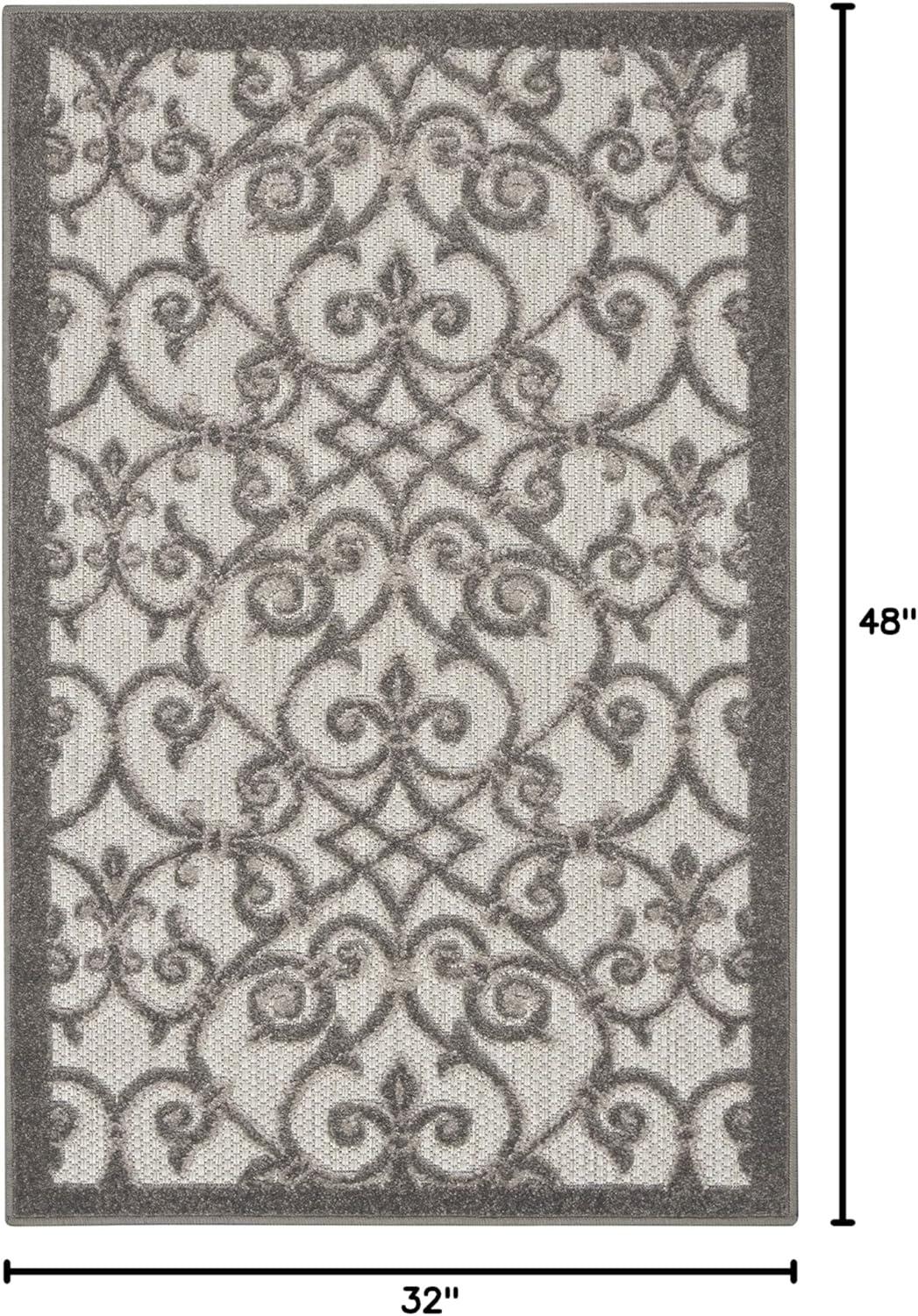 Lark Manor™ Isalia Floral Indoor / Outdoor Rug