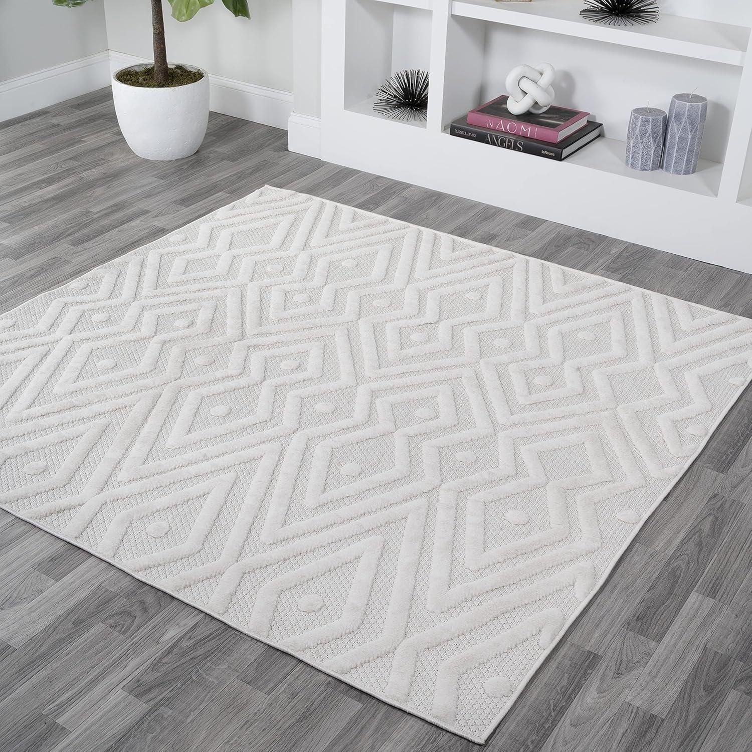 5' x 5' Balansat Moroccan Diamond Indoor/Outdoor Area Rug, Ivory - JONATHAN Y