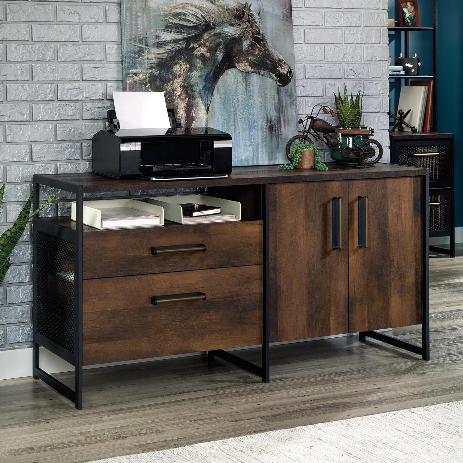 Briarbrook 57.992'' Sideboard