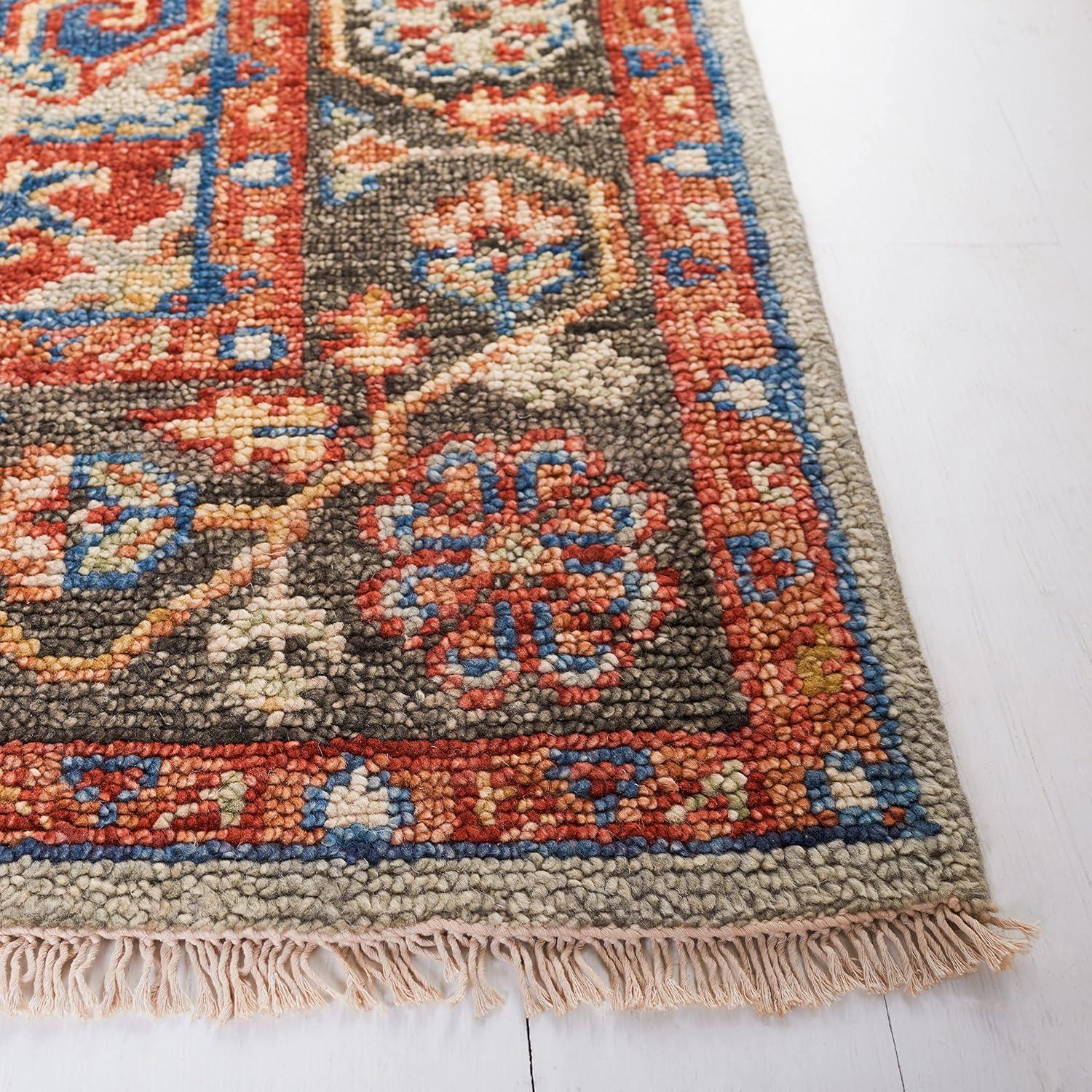 Safavieh Oriental Hand Knotted 80% Wool And 10% Cotton Oriental Rug