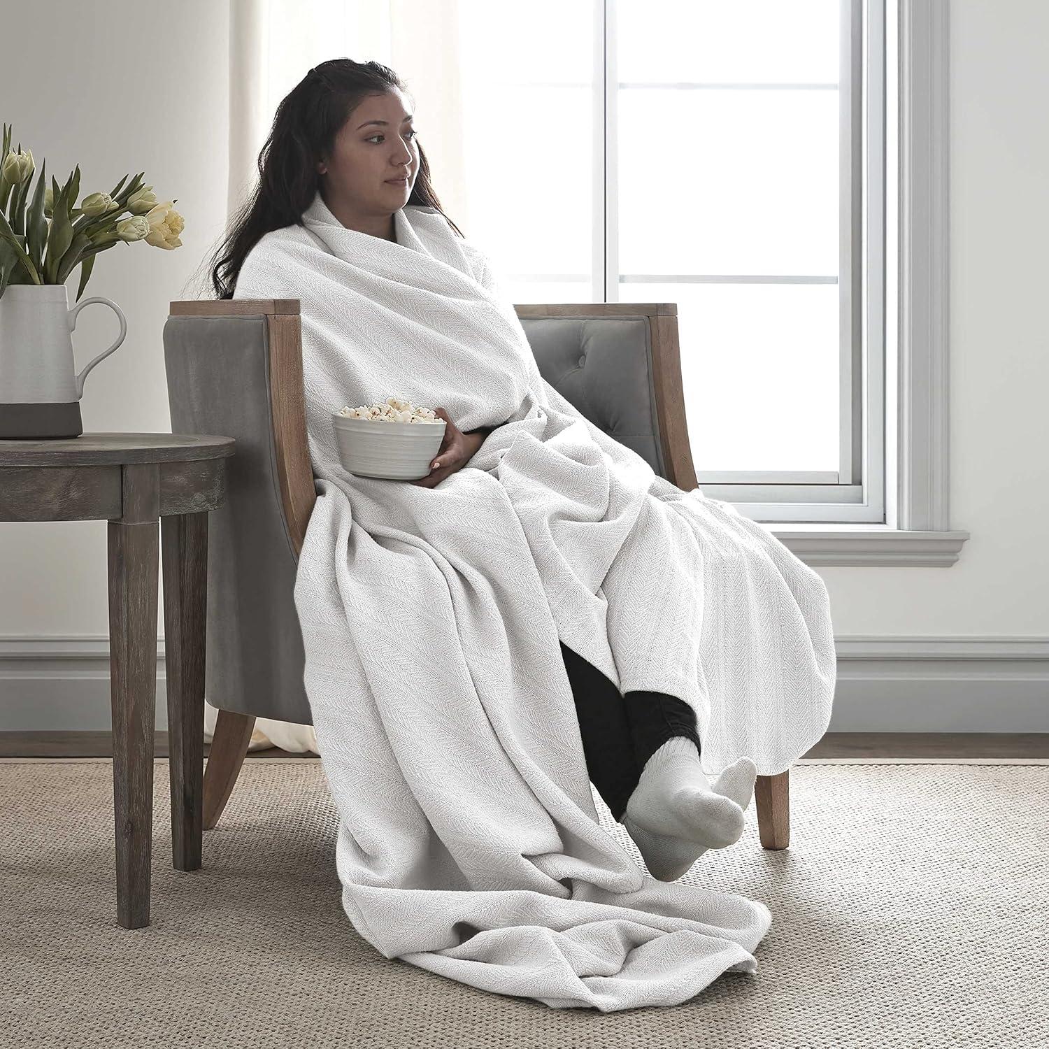 Vellux Vellux 100% Cotton Blanket - Soft, Breathable, Cozy & Lightweight Thermal Blanket  All-Season Blanket Perfect for Layering Bed, Couch & Sofa - Hotel Quality
