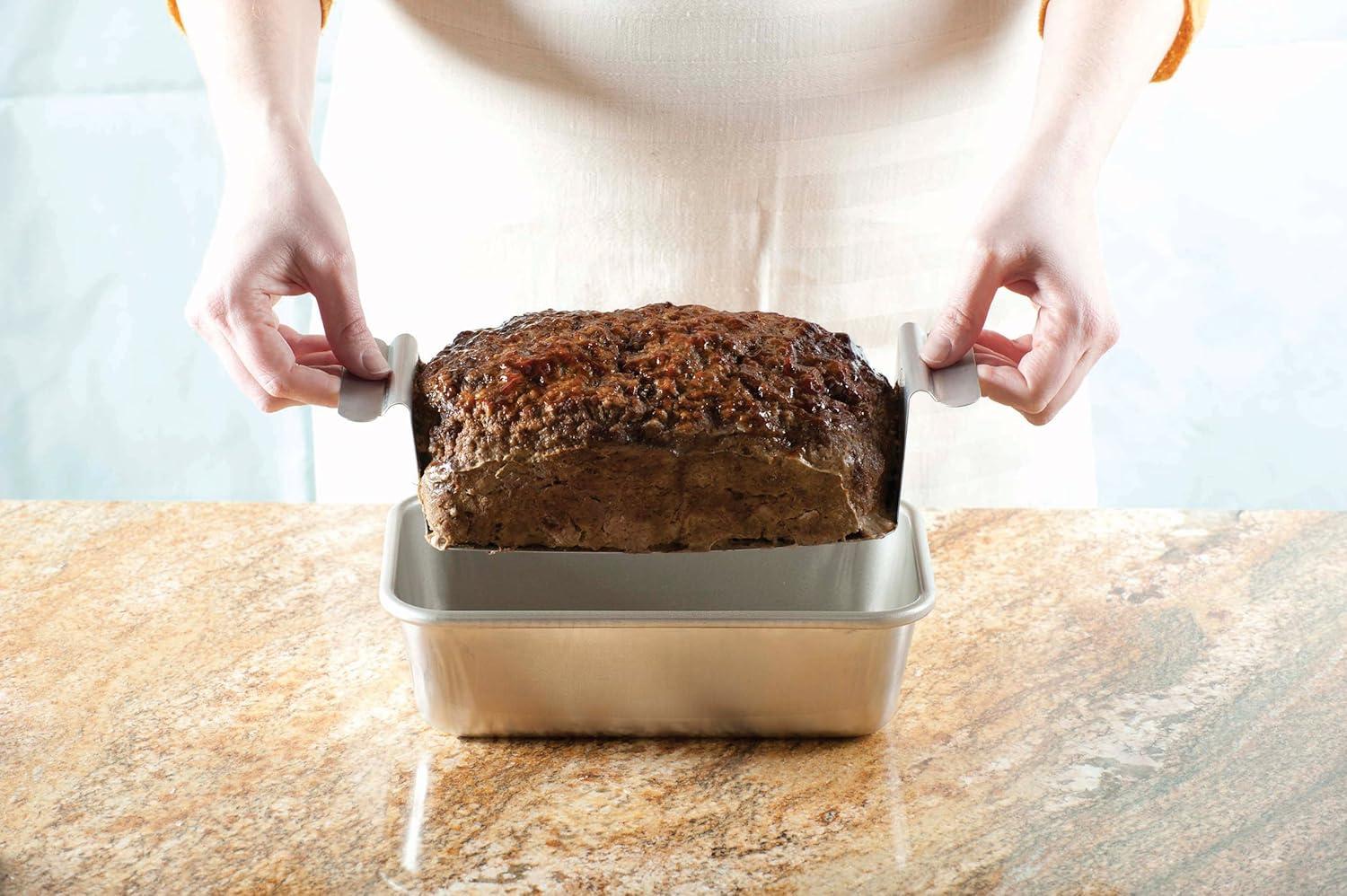 Aluminum Non-Stick Meatloaf Pan with Lifting Trivet