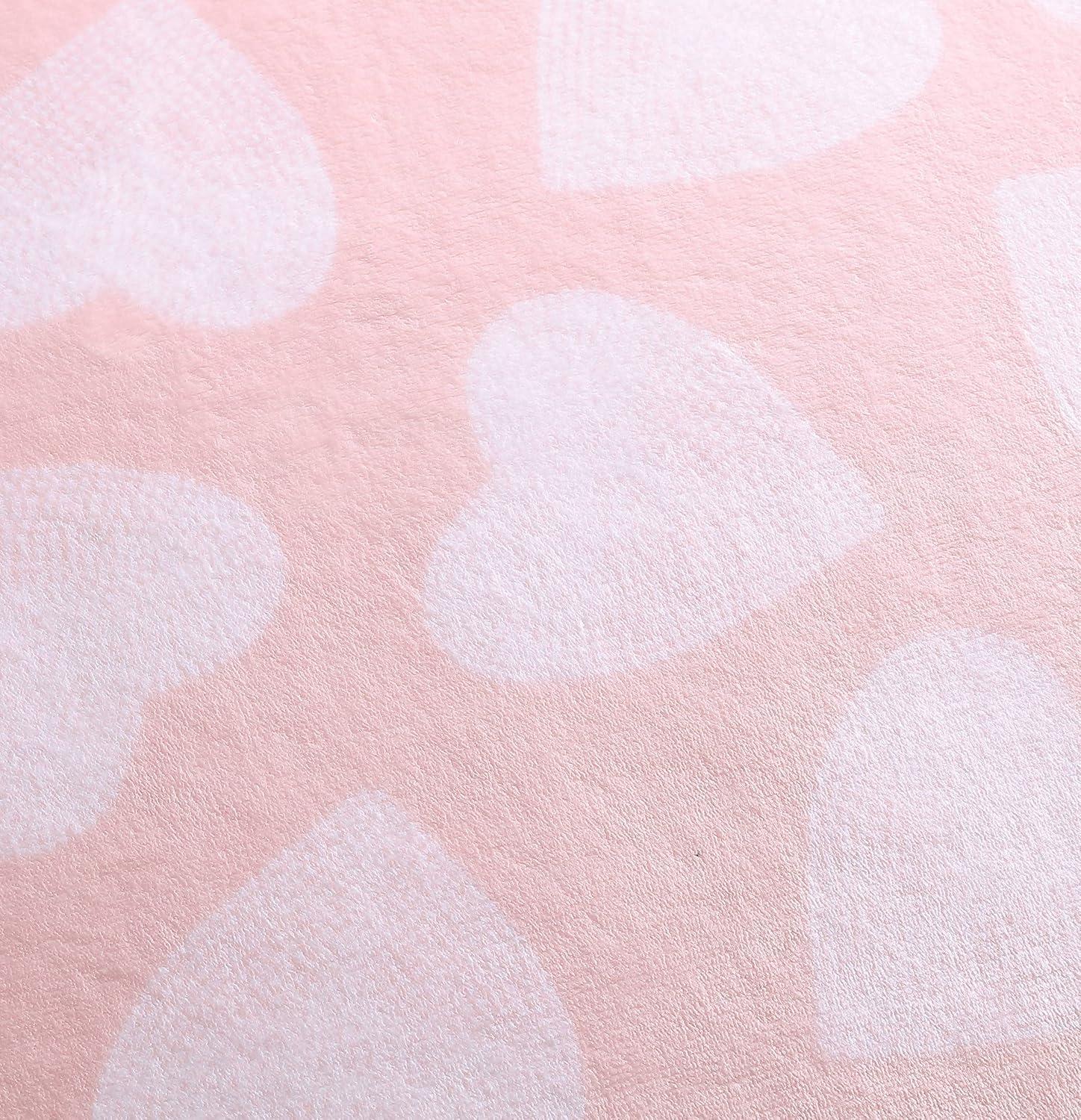 Betsey Johnson Hotel Signature Betsey Johnson Printed Ultra Soft Plush Fleece Blankets