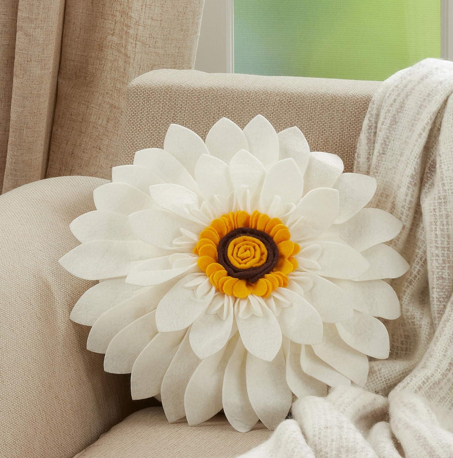 Saro Fleur De Jardin Collection Appliqued Throw Pillow