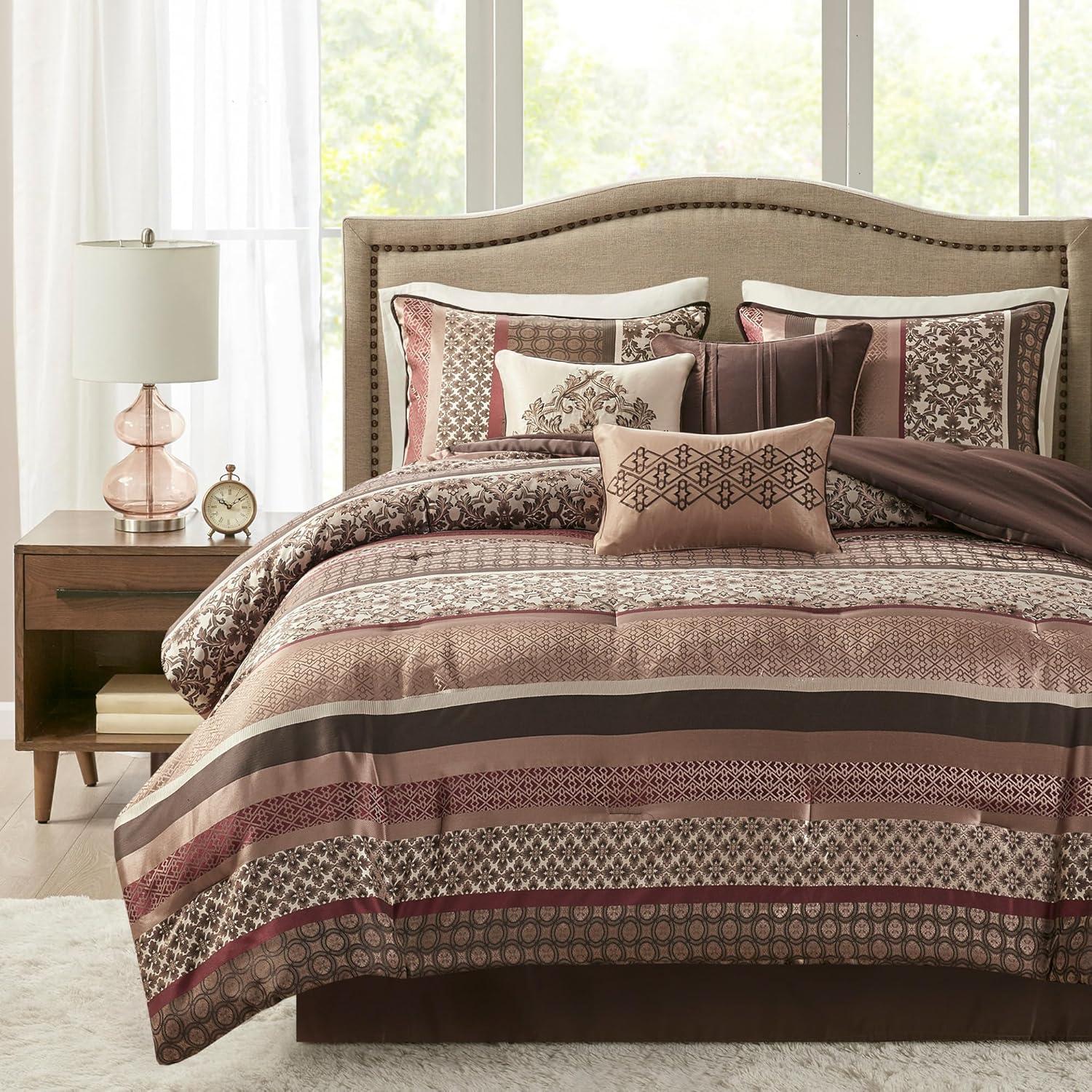 Reversible Jacquard 7 Piece Comforter Set