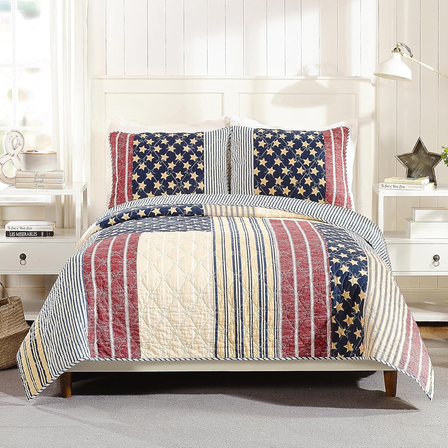 Twin Blue Cotton Reversible Americana Quilt Set