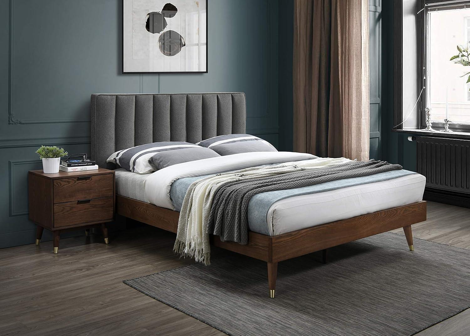 Elegant Vance Grey Linen Queen Bed with Tufted Wood Frame