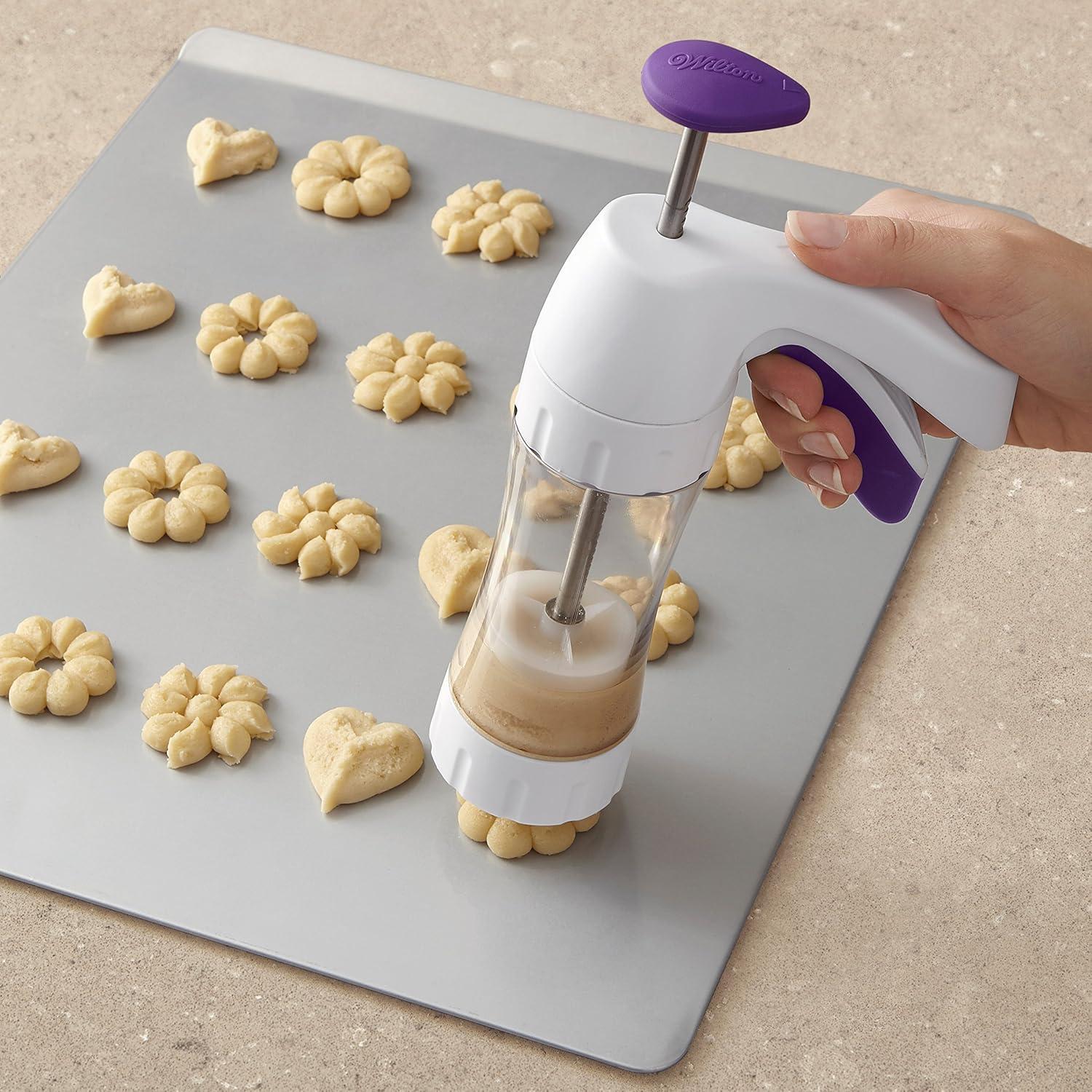 Wilton 13pc Simple Success Cookie Press Set