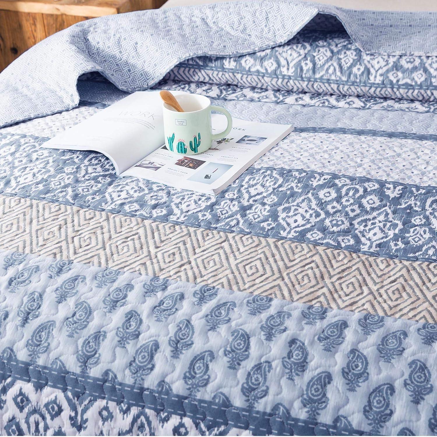 Kasentex Country-Chic Printed Pre-Washed Quilt Set - Microfiber Fabric Quilted Pattern Bedding, TWIN + 1 Sham, Blue Floral Horizontal Design