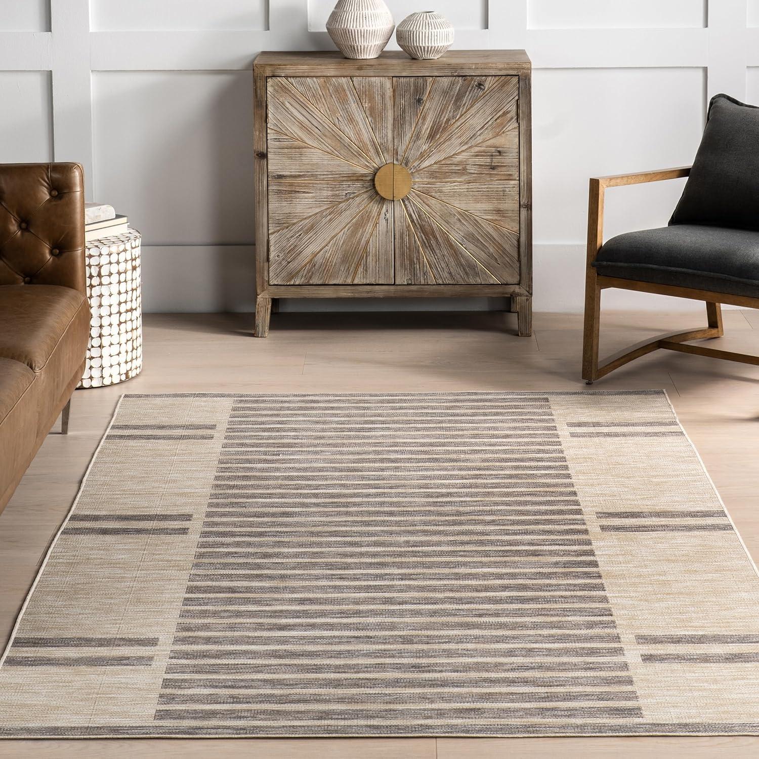 Light Grey Geometric Synthetic 4' x 6' Outdoor Area Rug