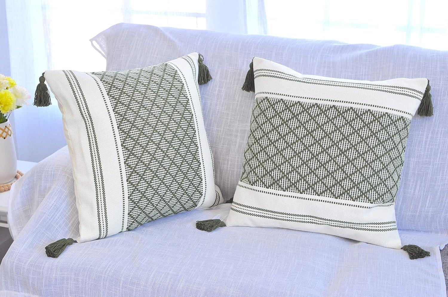 Woven Pillow Covers With Tassels, Geometric Pattern Pillowcases For Outdoor / Indoor (Set of 2)