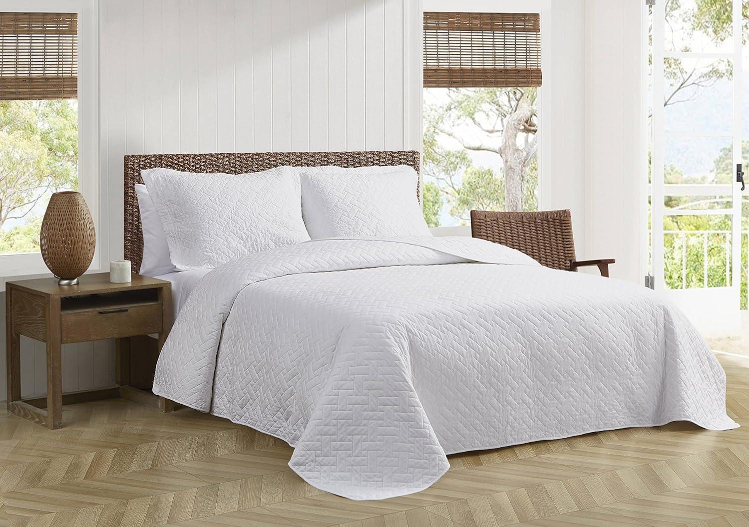 Tommy Bahama Home Tommy Bahama Raffia Solid Cotton Reversible Quilt Set