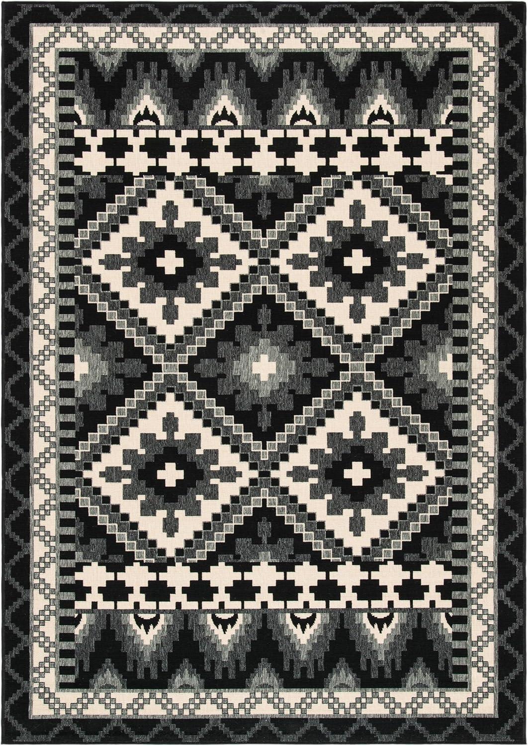 Veranda VER096 Power Loomed Indoor/Outdoor Area Rug - Black/Beige - 4'x5'7" - Safavieh