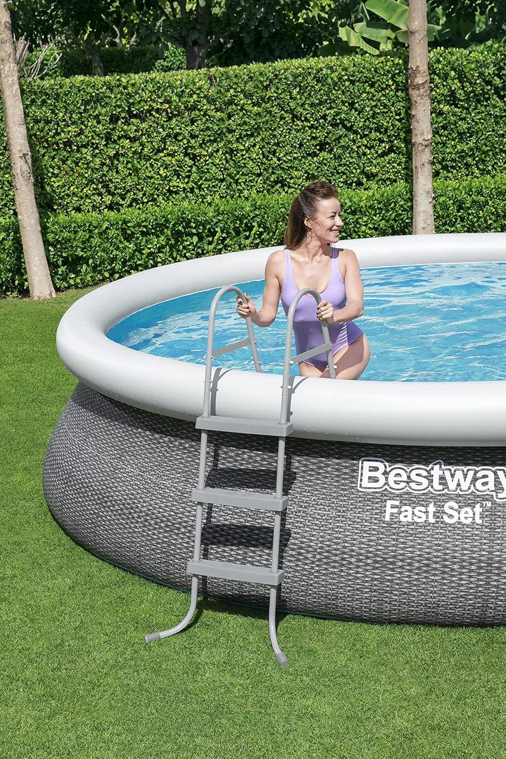 Bestway - Fast Set PVC 15' Above Ground Round Inflatable Swimming Pool Set