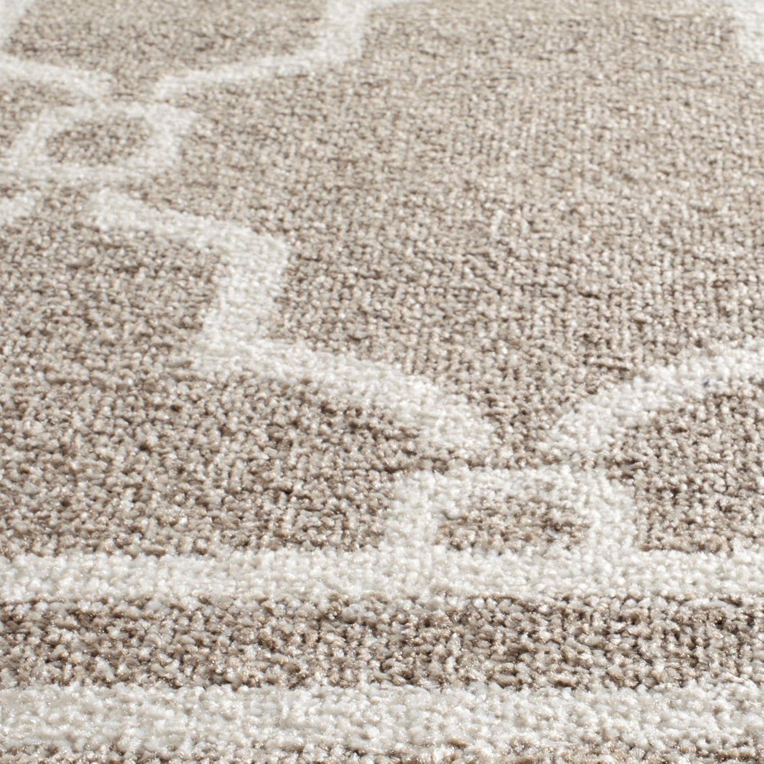 Amherst AMT414 Power Loomed Indoor Area Rug - Wheat/Beige - 8'x10' - Safavieh