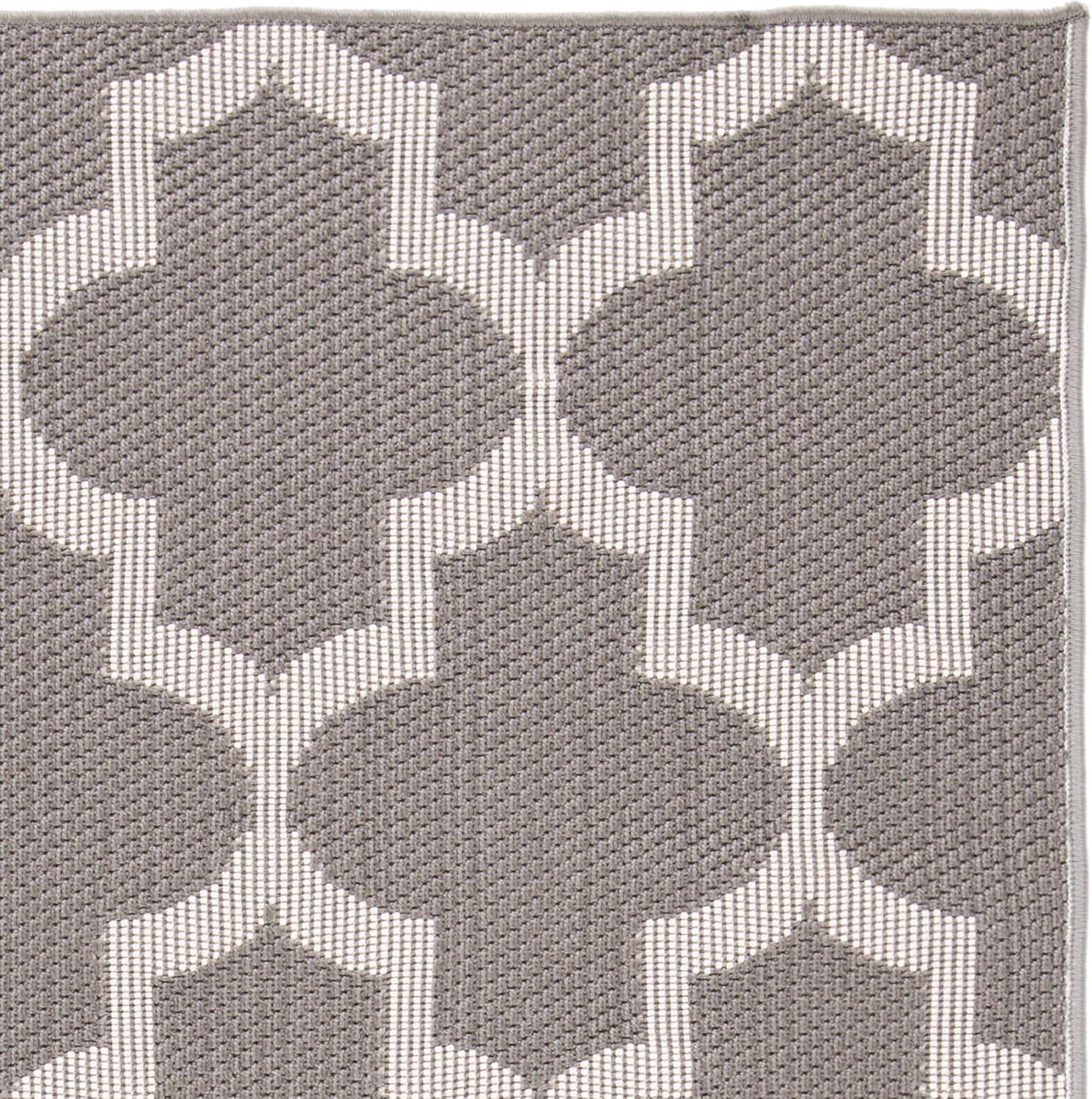 Bermuda BMU804 Power Loomed Indoor/Outdoor Area Rug  - Safavieh