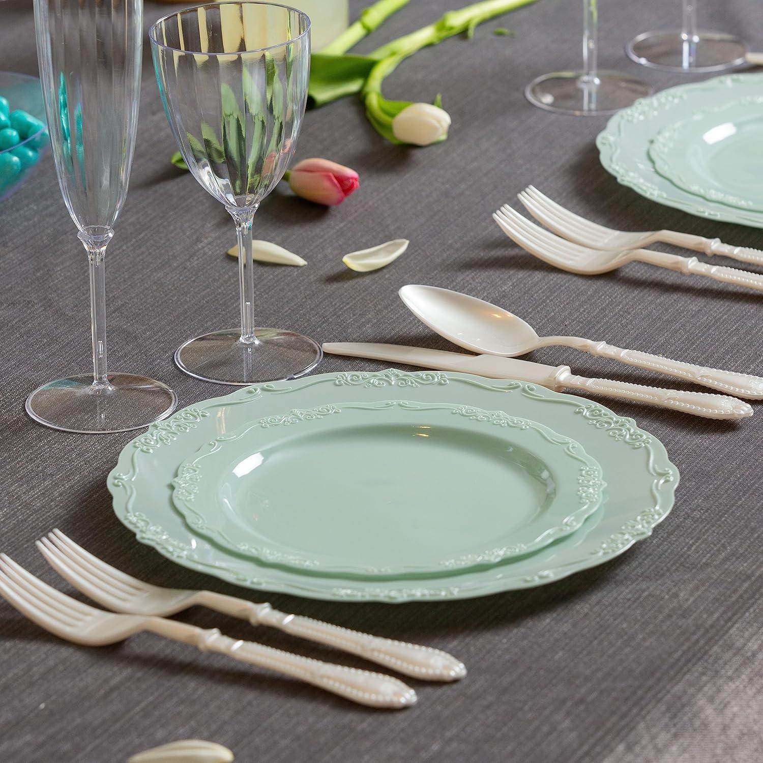 Posh Setting 60 Piece Green Round Plastic Dinnerware Value Set - Casual