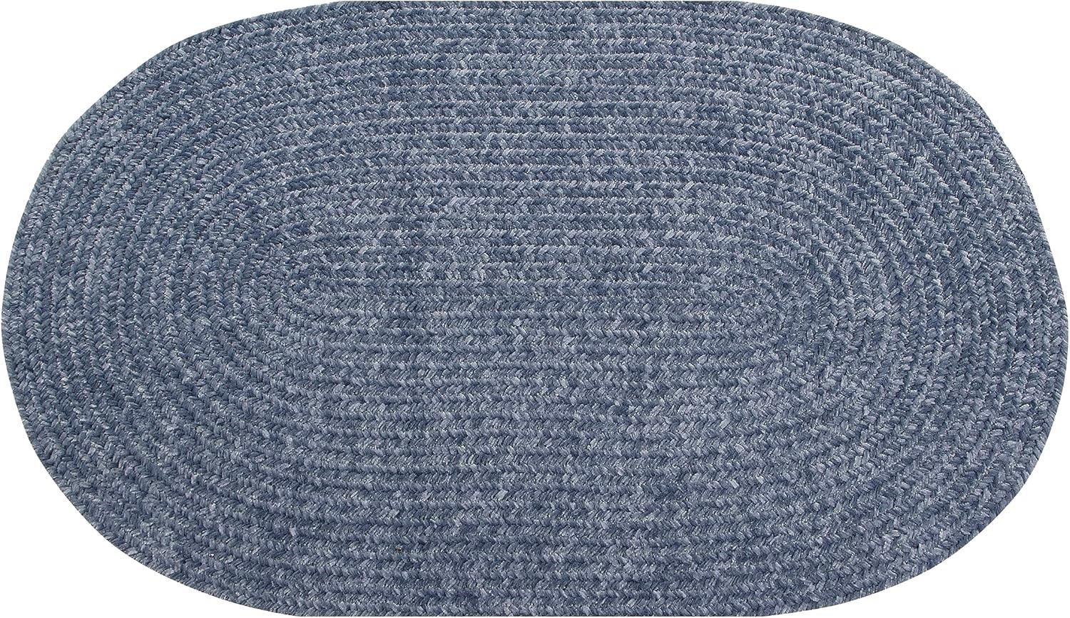 Luxurious Gray Braided Oval Synthetic Rug, Easy Care and Stain-Resistant