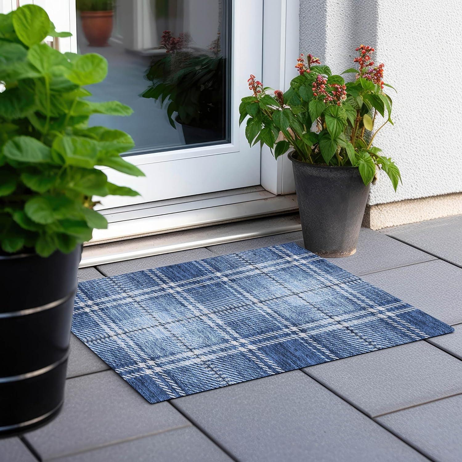 Navy Plaid Synthetic Washable Indoor/Outdoor Rug 1'8" x 2'6"