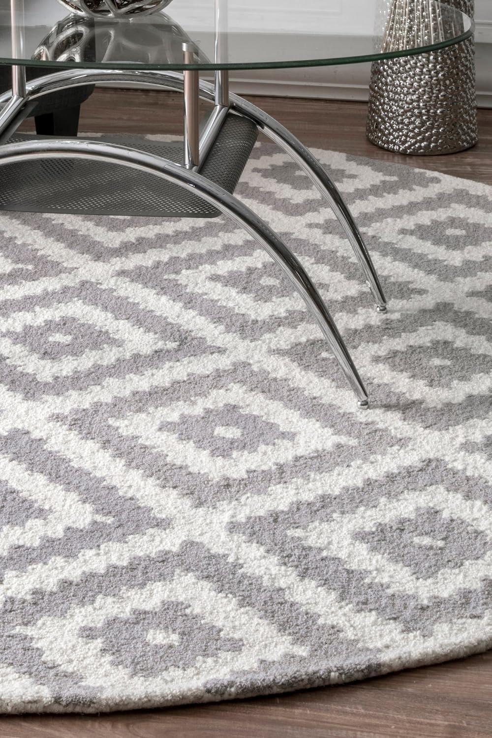 Nuloom Kellee Hand Tufted Geometric Wool Indoor Area Rug