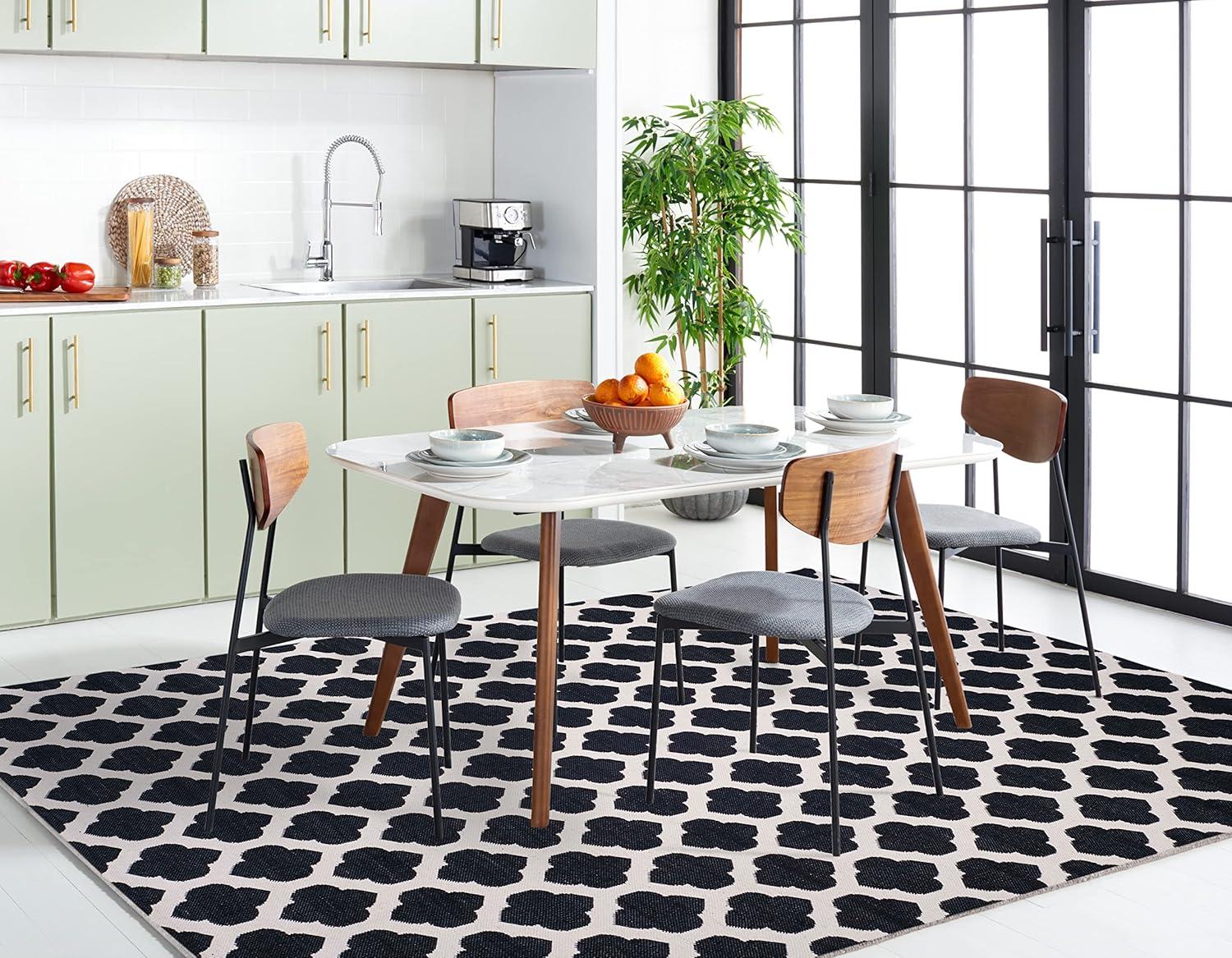 Montauk MTK723 Hand Woven Indoor Area Rug - Black/Ivory - 8'x10' - Safavieh.