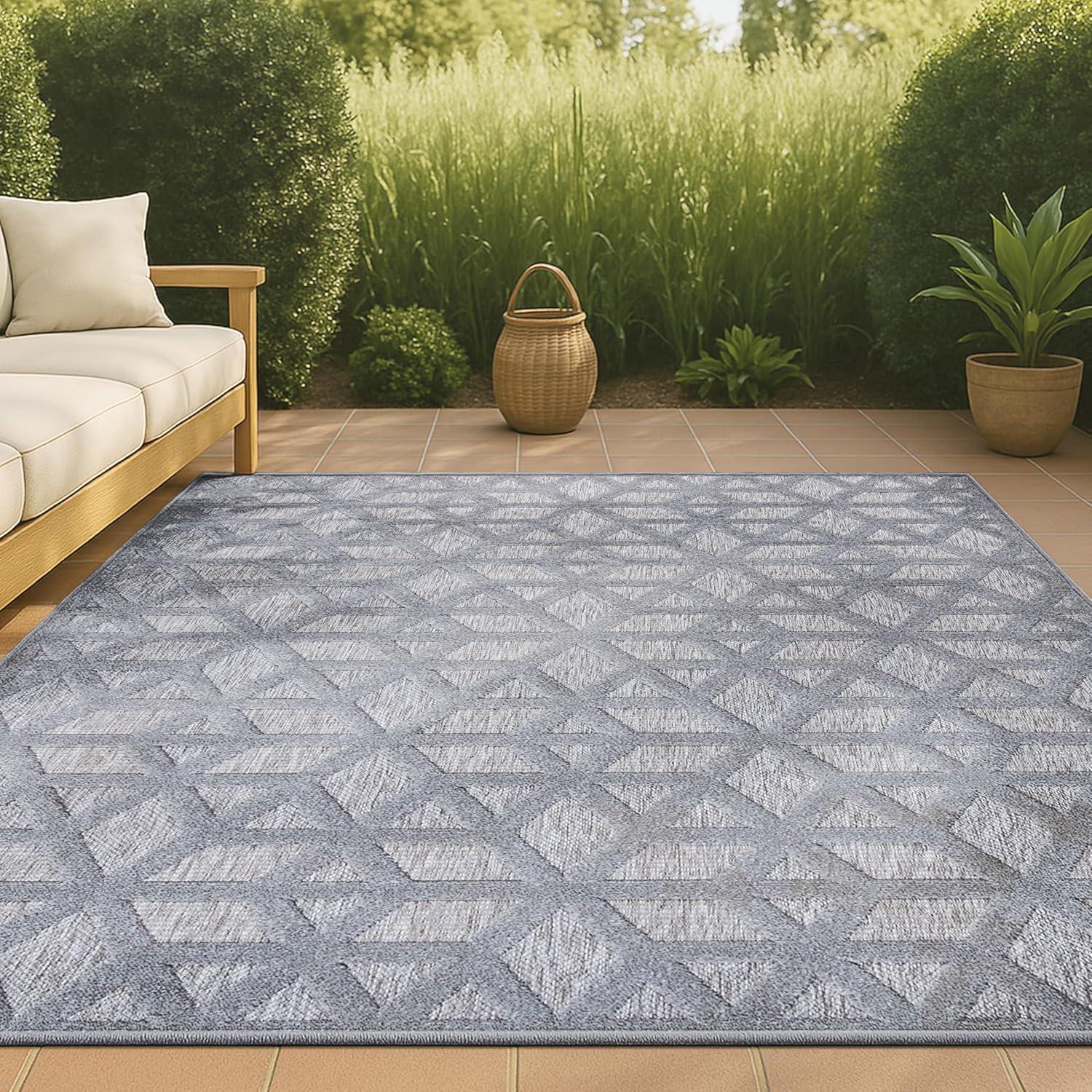5'x8' Talaia Neutral Geometric Indoor/Outdoor Area Rug, Light Gray - JONATHAN Y