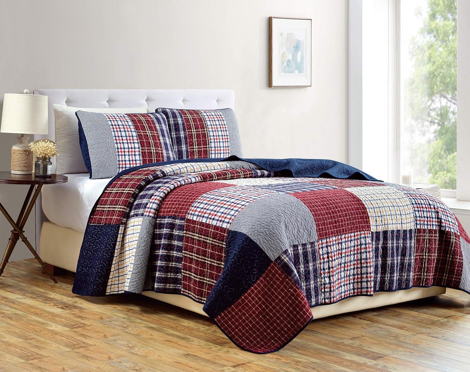 Twin White and Red Cotton Reversible Patchwork Quilt Set