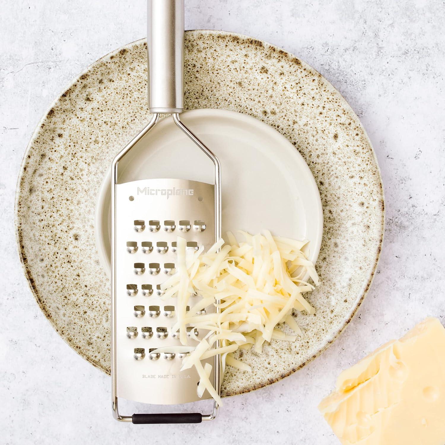 Microplane Professional Series Extra Coarse Cheese Grater