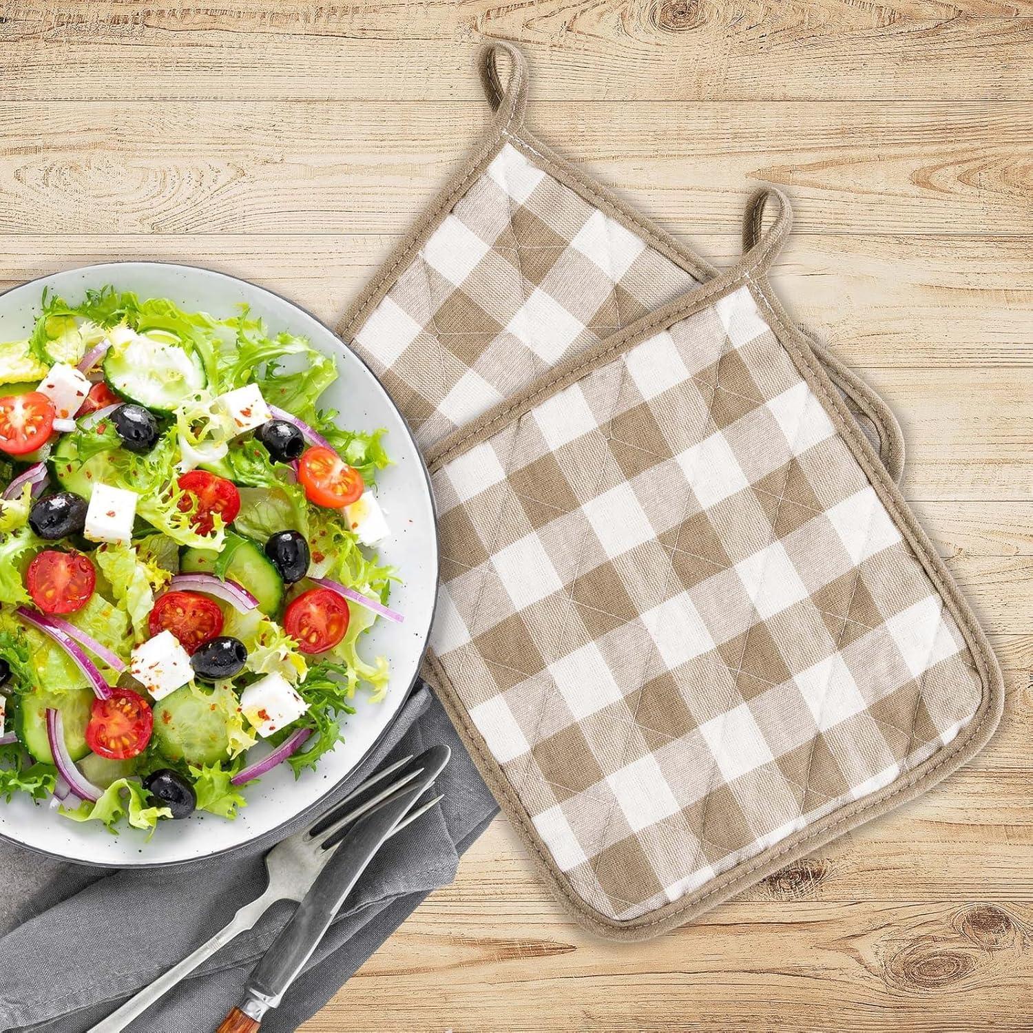 Achim Importing Co Achim Importing Co Checkered Cotton Potholder Set (Set of 2)