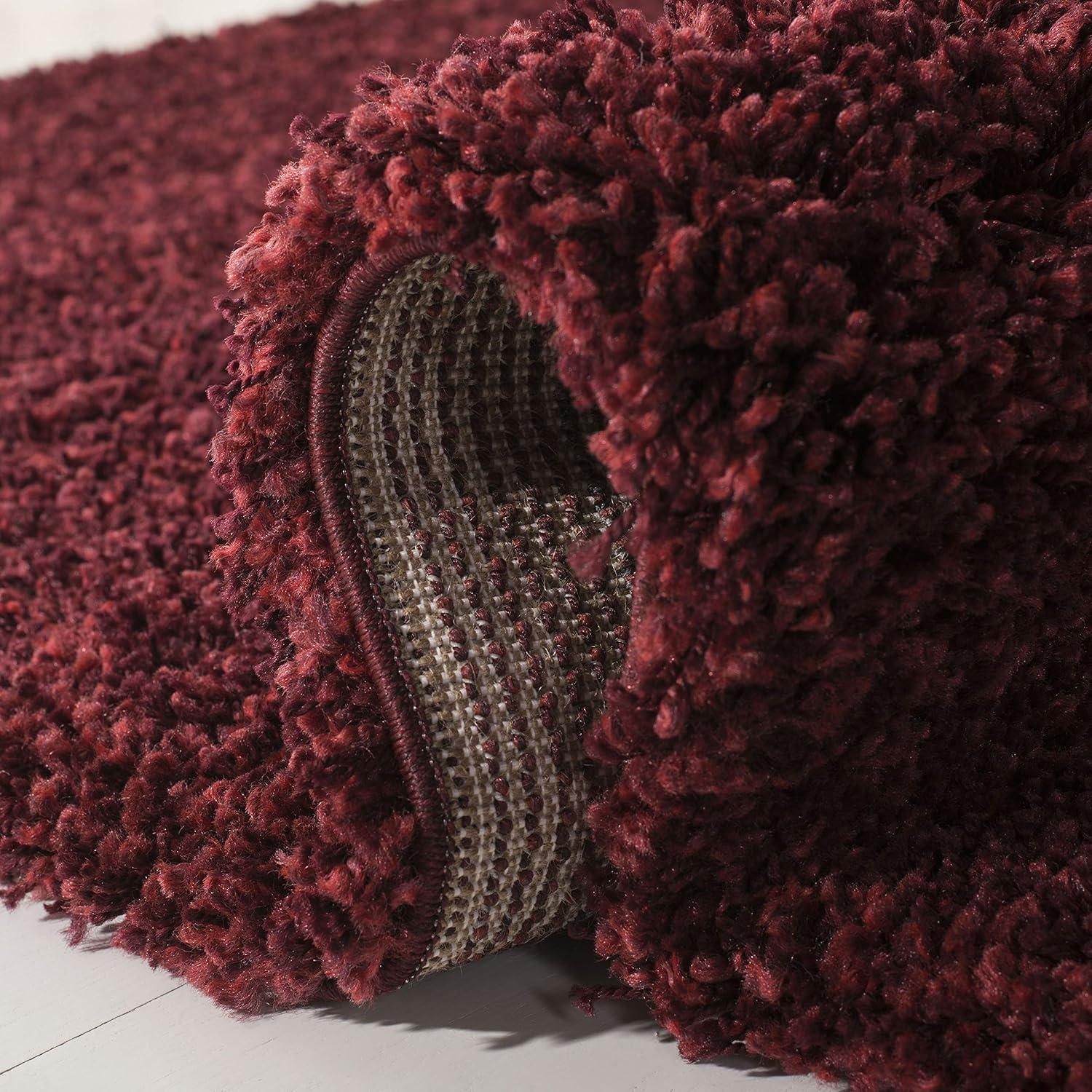 Shag SG151 Power Loomed Indoor Area Rug - Maroon - 4'x6' - Safavieh.