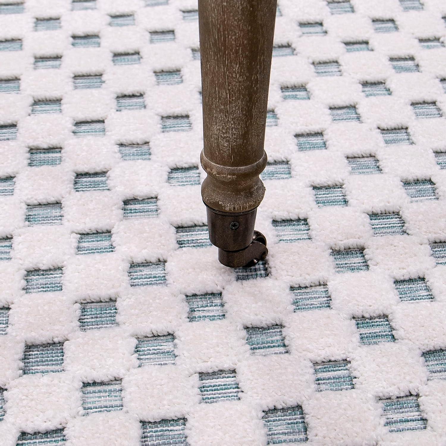 Simply Southern Cottage Lecompte Area Rug, 5' x 7', Light Blue