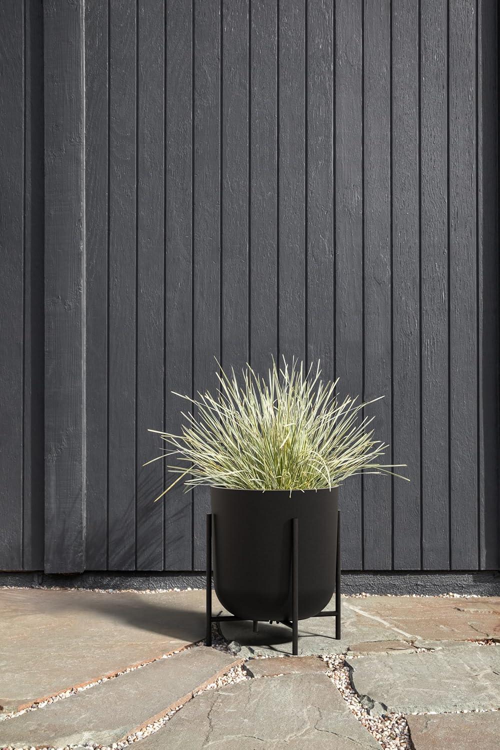 Veradek Mason Series Raised Kona 15" Plastic-Stone Planter with Stand - (Black/1 Pack)