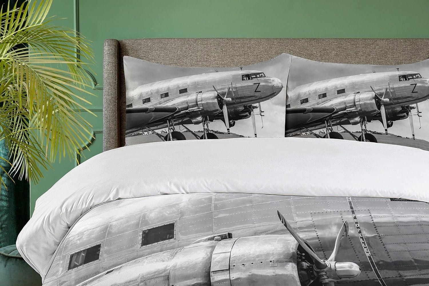 Airplane Modern & Contemporary Duvet Cover Set