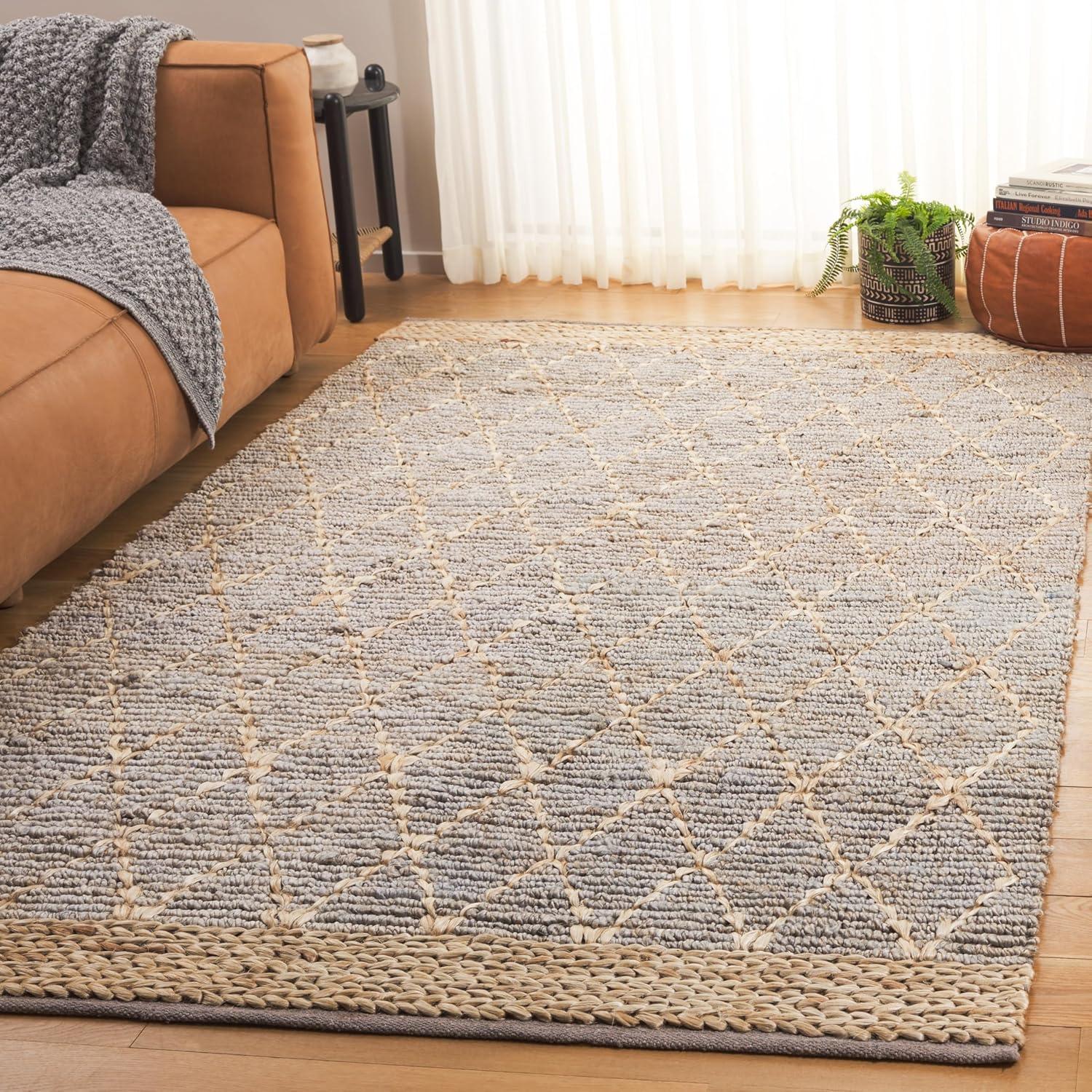 Natural Fiber NF951 Hand Loomed Indoor Area Rug - Silver - 6'x9' - Safavieh