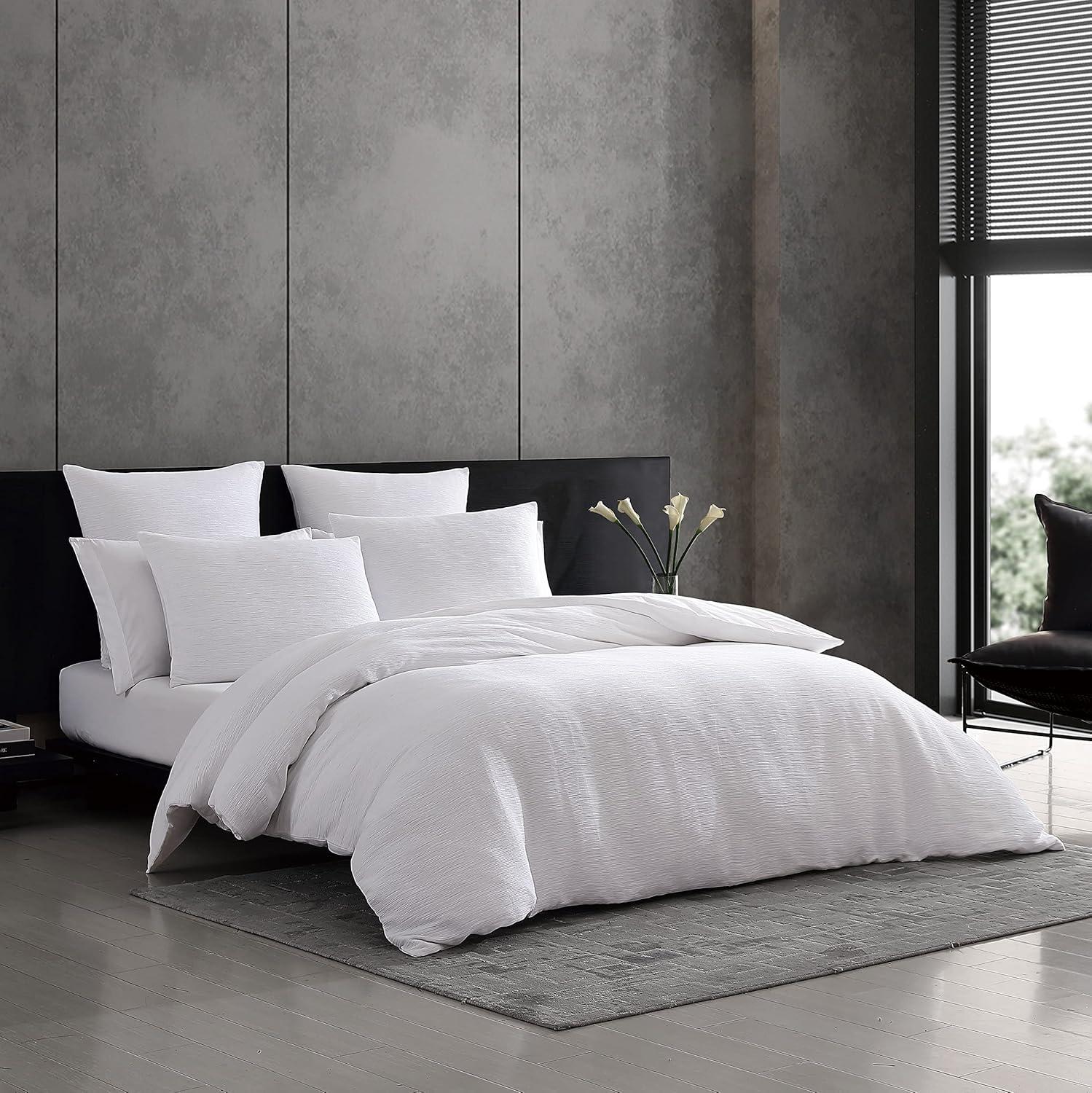 Vera Wang Vera Wang Solid Textured Pleats White Duvet Cover Set