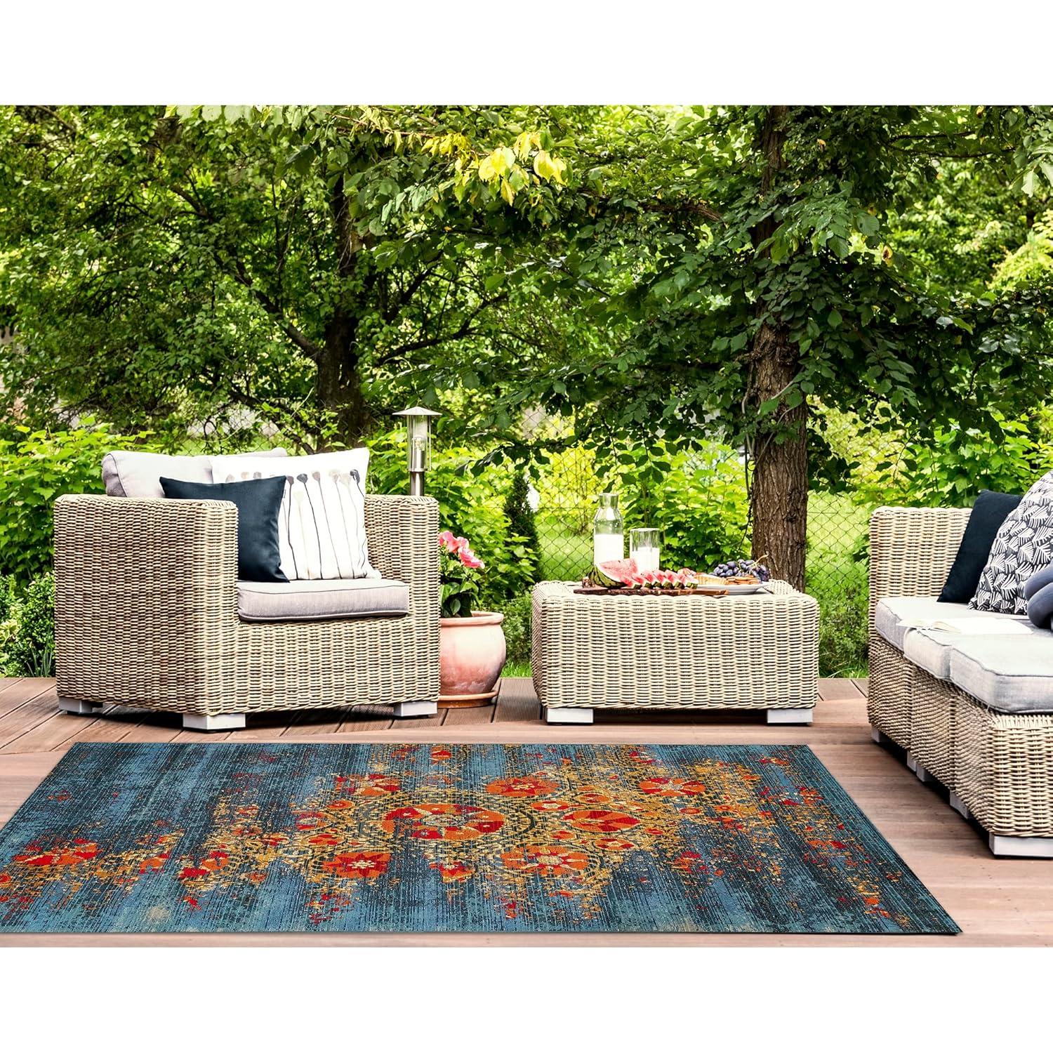 Liora Manne Marina Suzanie Indoor/Outdoor Area Rug Blue 3'11" x 5'10"
