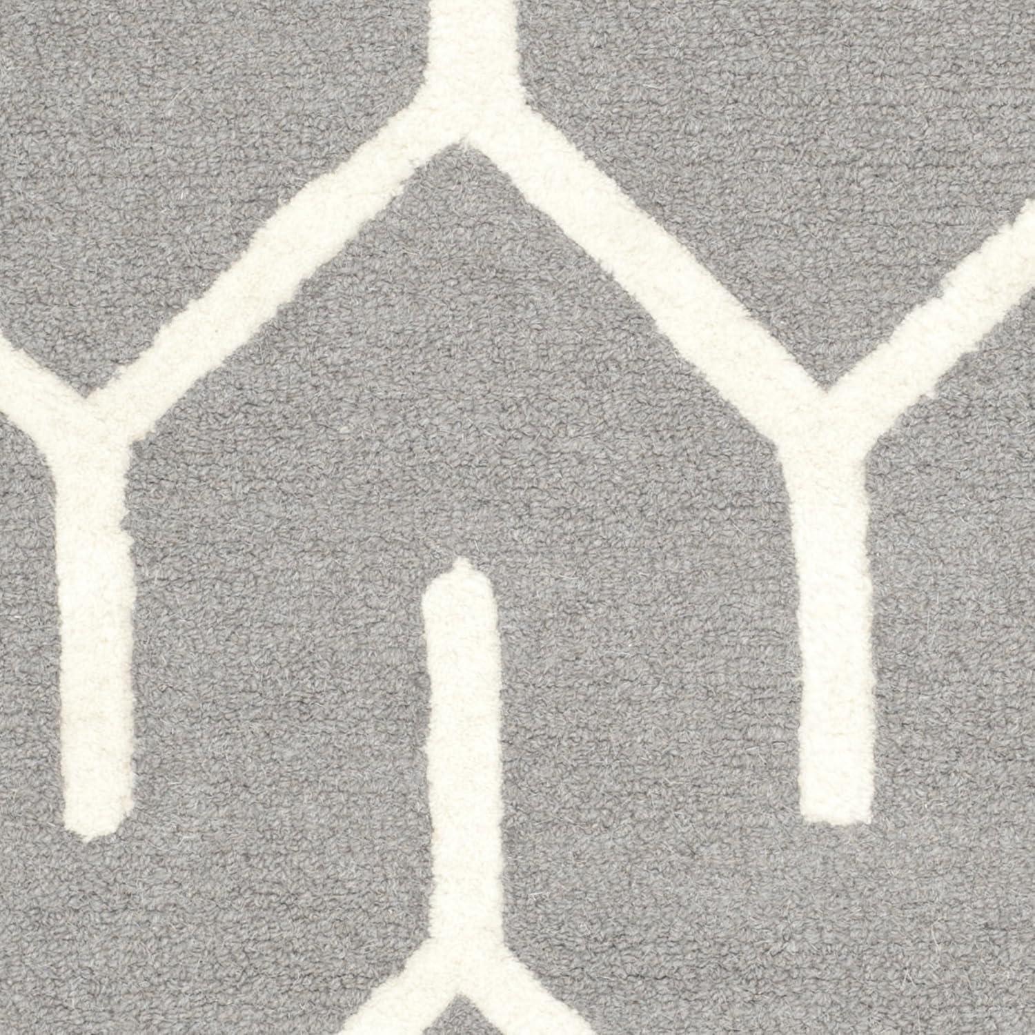 SAFAVIEH Cambridge Mirabelle Geometric Wool Area Rug, Dark Grey/Ivory, 2' x 3'