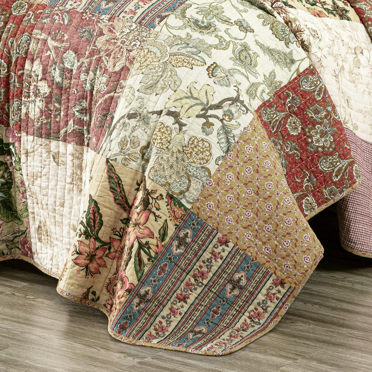 Chezmoi Collection Beige/Red Cotton Reversible Quilt Set