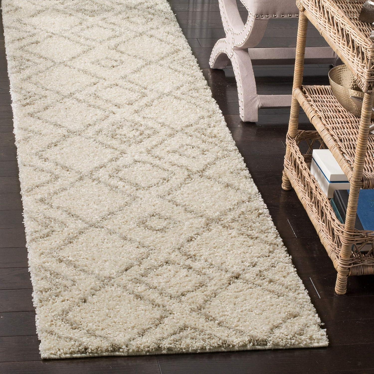 Arizona Shag ASG744 Power Loomed Indoor Area Rug - Ivory/Beige - 8'x10' - Safavieh